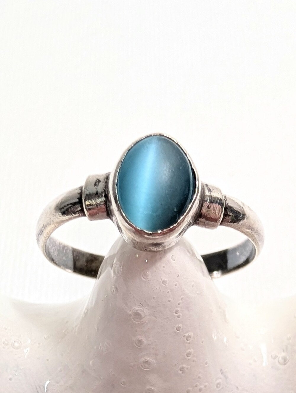 Vintage Teal Blue Cat's-Eye Sterling Silver Minimalist Ring Size 8.5
